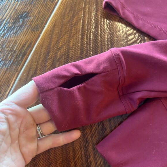 FLEO Crop Long Sleeve Training Top – Women’s Small - Picture 2 of 6